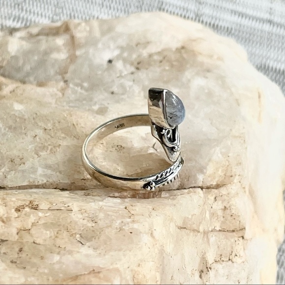 RAINBOW MOONSTONE 925 sterling snake bypass ring NWT - Picture 8 of 9